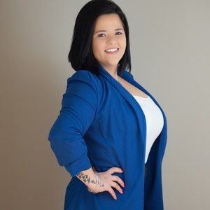 Meet your Posher, Thamara